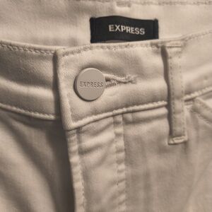 Express White Skyscraper Jeans